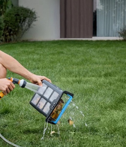 Text v pravo a menší obrázek vlevo