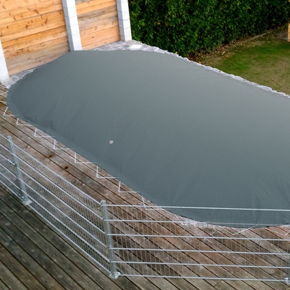 Dmuchana pokrywa do basenu zimowego POOLSANA AIR PROTECT antracytowa, owalna 8,00 x 4,00 m